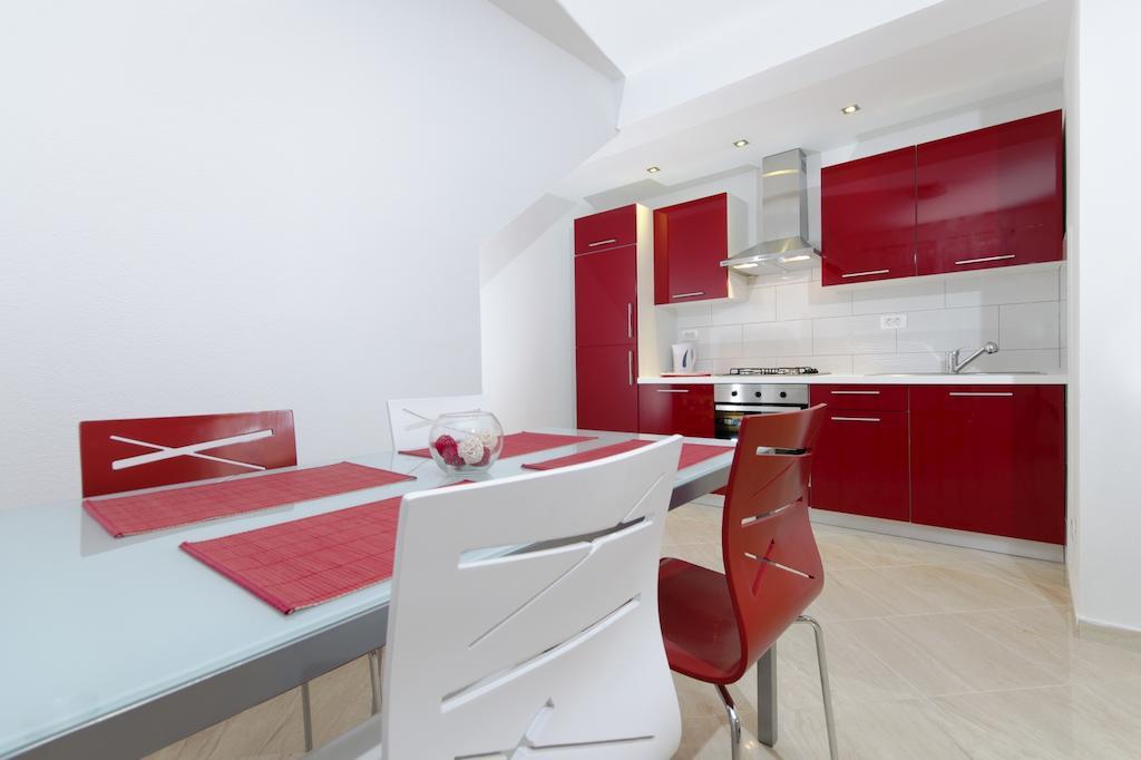 City Apartments Nada Μακάρσκα Δωμάτιο φωτογραφία